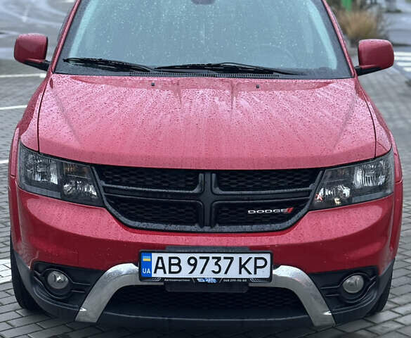 Красный Додж Джорни, объемом двигателя 3.6 л и пробегом 117 тыс. км за 19000 $, фото 1 на Automoto.ua