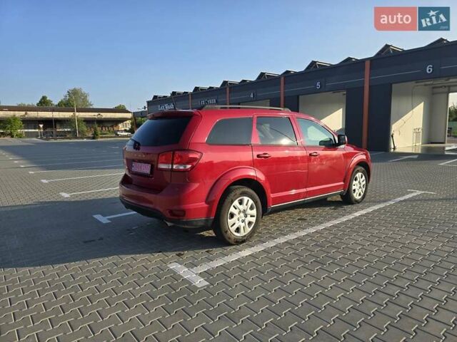 Красный Додж Джорни, объемом двигателя 3.61 л и пробегом 145 тыс. км за 11500 $, фото 5 на Automoto.ua