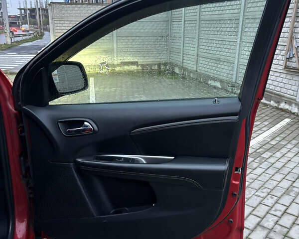 Красный Додж Джорни, объемом двигателя 3.6 л и пробегом 117 тыс. км за 19000 $, фото 34 на Automoto.ua