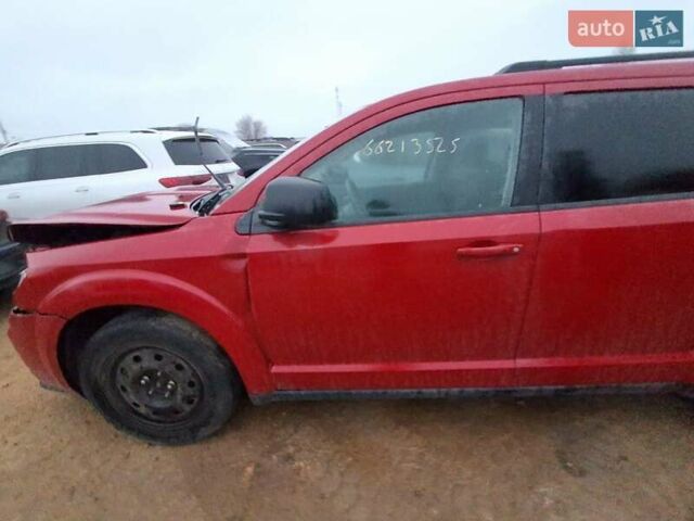 Красный Додж Джорни, объемом двигателя 2.4 л и пробегом 140 тыс. км за 9200 $, фото 6 на Automoto.ua