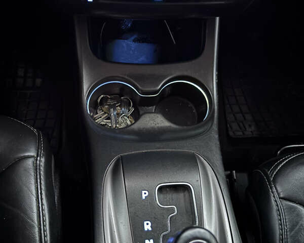 Красный Додж Джорни, объемом двигателя 3.6 л и пробегом 117 тыс. км за 19000 $, фото 54 на Automoto.ua