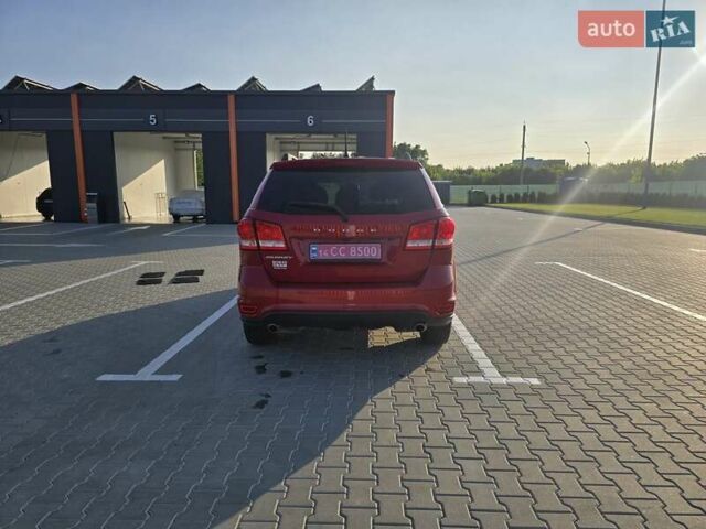 Красный Додж Джорни, объемом двигателя 3.61 л и пробегом 145 тыс. км за 11500 $, фото 6 на Automoto.ua