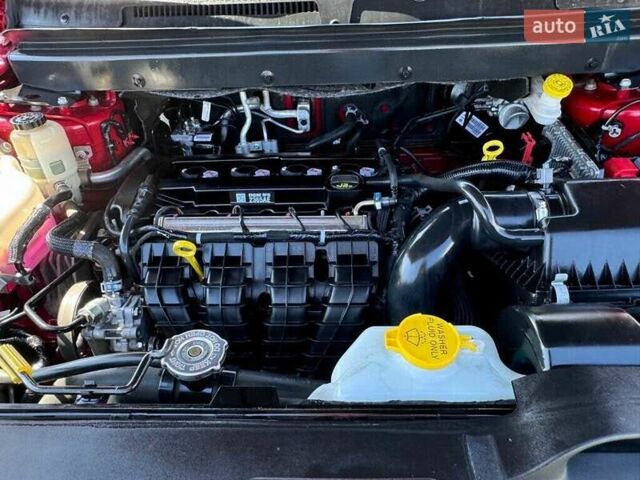 Красный Додж Джорни, объемом двигателя 2.36 л и пробегом 88 тыс. км за 2650 $, фото 13 на Automoto.ua