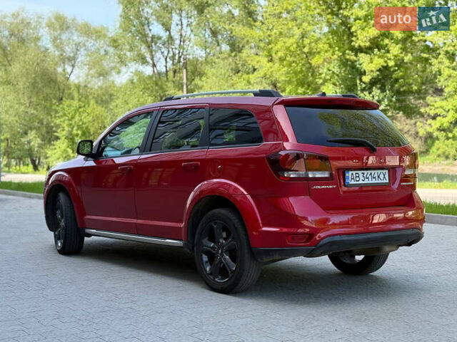 Червоний Додж Джорні, об'ємом двигуна 2.36 л та пробігом 130 тис. км за 14100 $, фото 4 на Automoto.ua