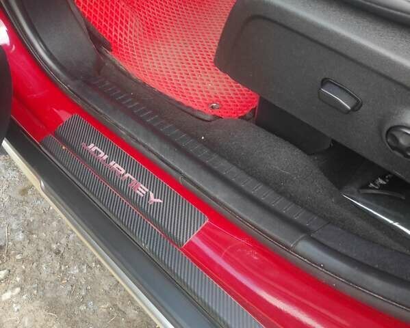 Красный Додж Джорни, объемом двигателя 2.36 л и пробегом 99 тыс. км за 16000 $, фото 14 на Automoto.ua