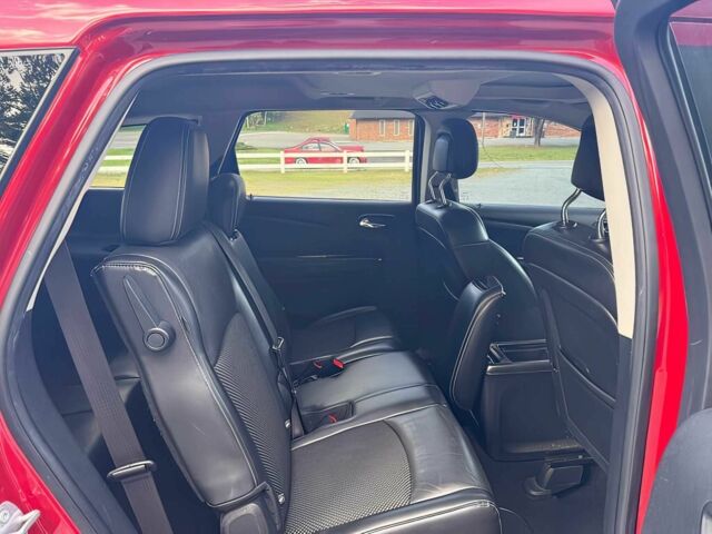 Красный Додж Джорни, объемом двигателя 2.4 л и пробегом 43 тыс. км за 13800 $, фото 11 на Automoto.ua