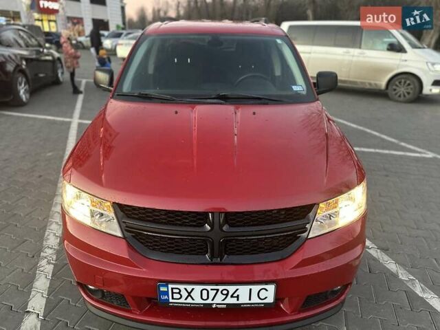 Красный Додж Джорни, объемом двигателя 2.36 л и пробегом 132 тыс. км за 13300 $, фото 15 на Automoto.ua