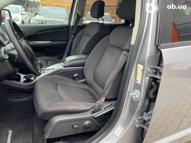 Додж Джорни, объемом двигателя 0 л и пробегом 119 тыс. км за 14300 $, фото 20 на Automoto.ua