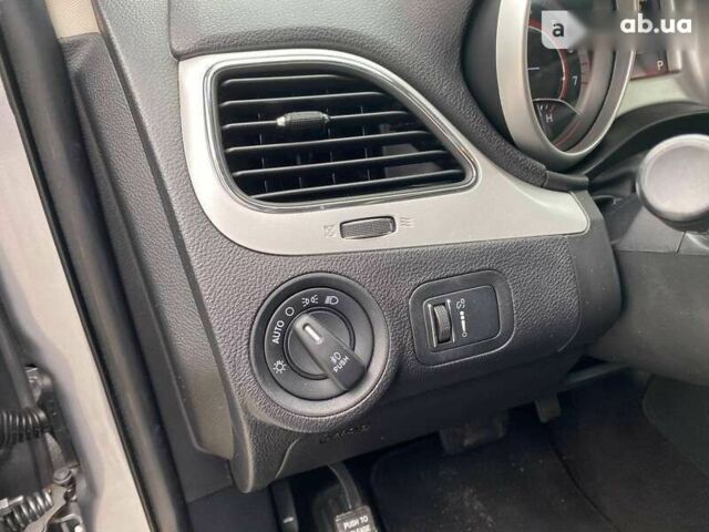 Додж Джорни, объемом двигателя 0 л и пробегом 119 тыс. км за 14300 $, фото 13 на Automoto.ua