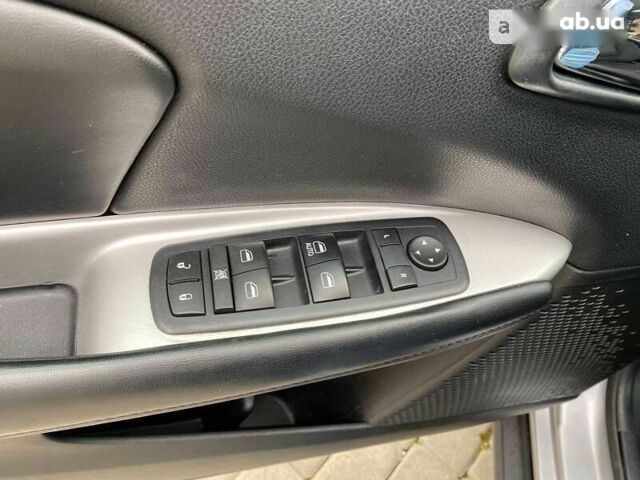 Додж Джорни, объемом двигателя 0 л и пробегом 119 тыс. км за 14300 $, фото 19 на Automoto.ua