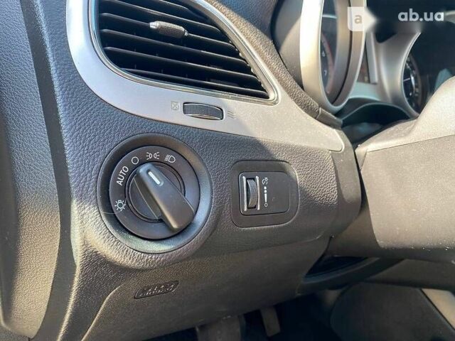 Додж Джорни, объемом двигателя 2.4 л и пробегом 129 тыс. км за 13500 $, фото 15 на Automoto.ua