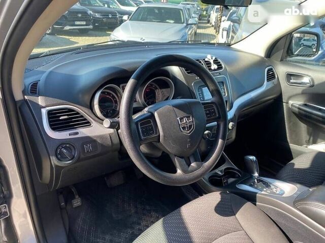 Додж Джорни, объемом двигателя 2.4 л и пробегом 129 тыс. км за 13500 $, фото 9 на Automoto.ua