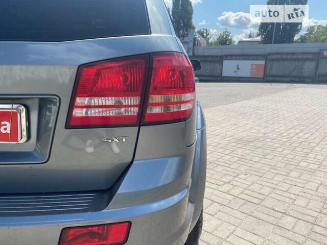 Додж Джорні, об'ємом двигуна 2 л та пробігом 242 тис. км за 8990 $, фото 5 на Automoto.ua