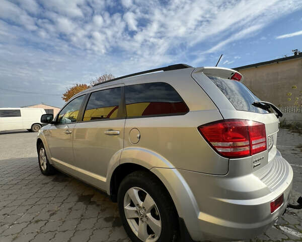 Додж Джорни, объемом двигателя 2 л и пробегом 175 тыс. км за 8700 $, фото 4 на Automoto.ua