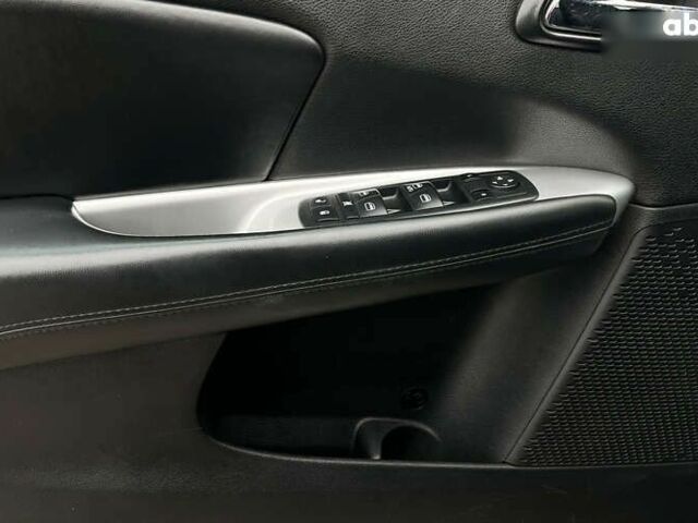 Додж Джорни, объемом двигателя 2.4 л и пробегом 157 тыс. км за 9000 $, фото 17 на Automoto.ua