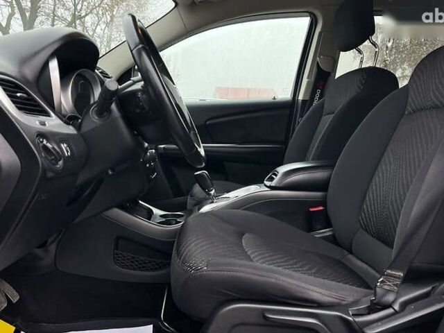 Додж Джорни, объемом двигателя 2.4 л и пробегом 157 тыс. км за 9000 $, фото 8 на Automoto.ua