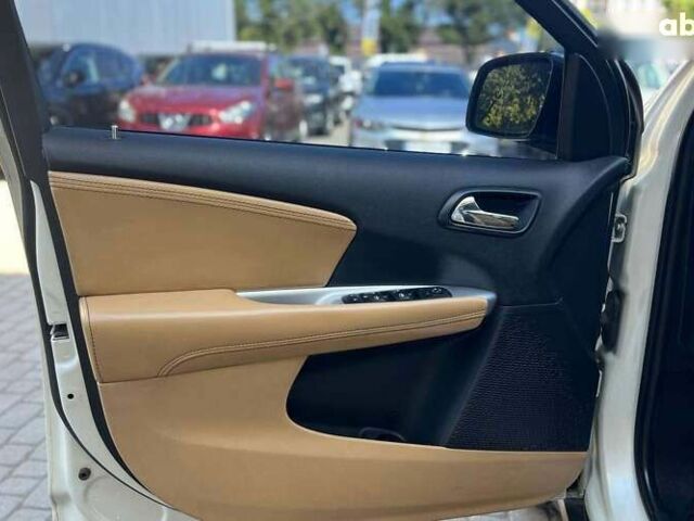 Додж Джорни, объемом двигателя 0 л и пробегом 161 тыс. км за 10990 $, фото 6 на Automoto.ua