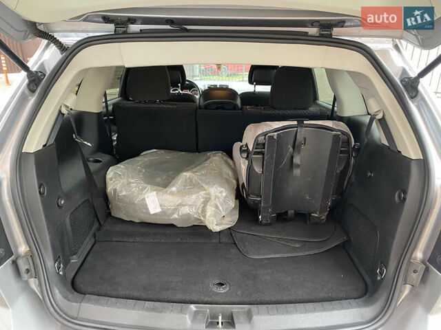 Додж Джорни, объемом двигателя 2.4 л и пробегом 155 тыс. км за 10800 $, фото 14 на Automoto.ua