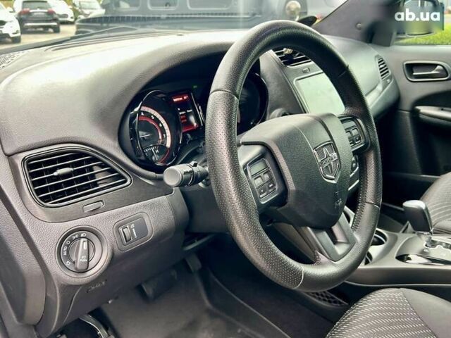Додж Джорні, об'ємом двигуна 0 л та пробігом 136 тис. км за 14900 $, фото 20 на Automoto.ua