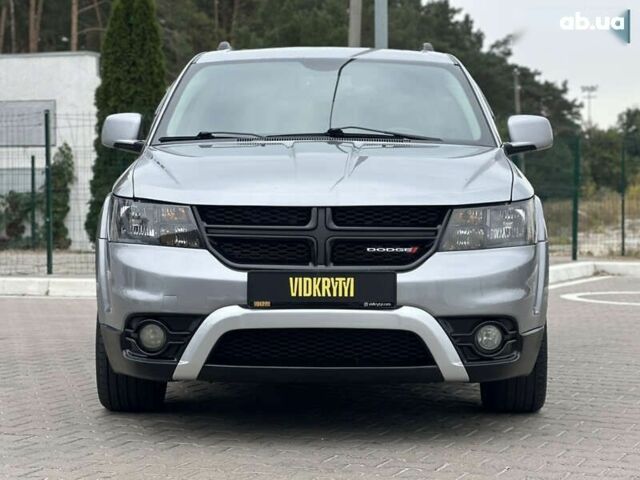 Додж Джорни, объемом двигателя 0 л и пробегом 180 тыс. км за 13800 $, фото 2 на Automoto.ua