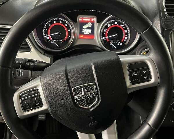 Додж Джорни, объемом двигателя 2.36 л и пробегом 110 тыс. км за 13000 $, фото 6 на Automoto.ua