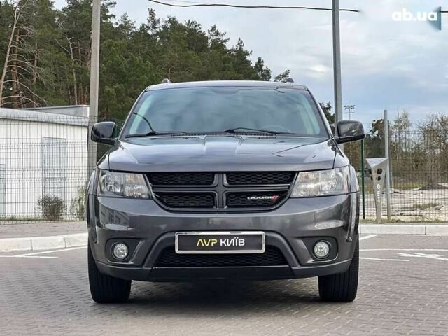 Додж Джорни, объемом двигателя 0 л и пробегом 108 тыс. км за 15350 $, фото 4 на Automoto.ua
