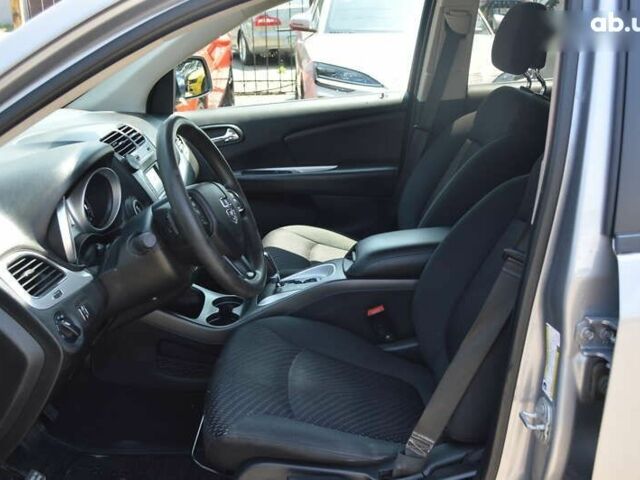 Додж Джорни, объемом двигателя 2.4 л и пробегом 217 тыс. км за 9500 $, фото 9 на Automoto.ua