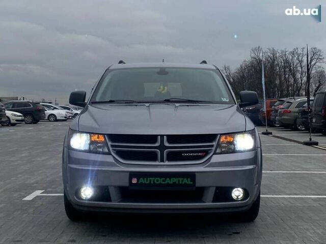 Додж Джорни, объемом двигателя 2.4 л и пробегом 97 тыс. км за 11490 $, фото 4 на Automoto.ua