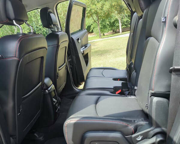 Додж Джорни, объемом двигателя 3.61 л и пробегом 43 тыс. км за 14500 $, фото 13 на Automoto.ua