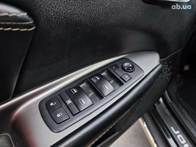 Додж Джорні, об'ємом двигуна 3.6 л та пробігом 213 тис. км за 14490 $, фото 15 на Automoto.ua