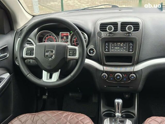Додж Джорни, объемом двигателя 2.4 л и пробегом 49 тыс. км за 13350 $, фото 22 на Automoto.ua