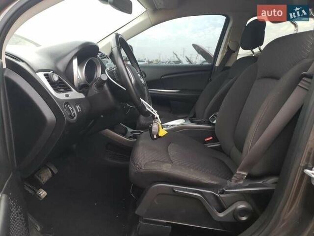 Додж Джорни, объемом двигателя 0 л и пробегом 93 тыс. км за 2200 $, фото 6 на Automoto.ua