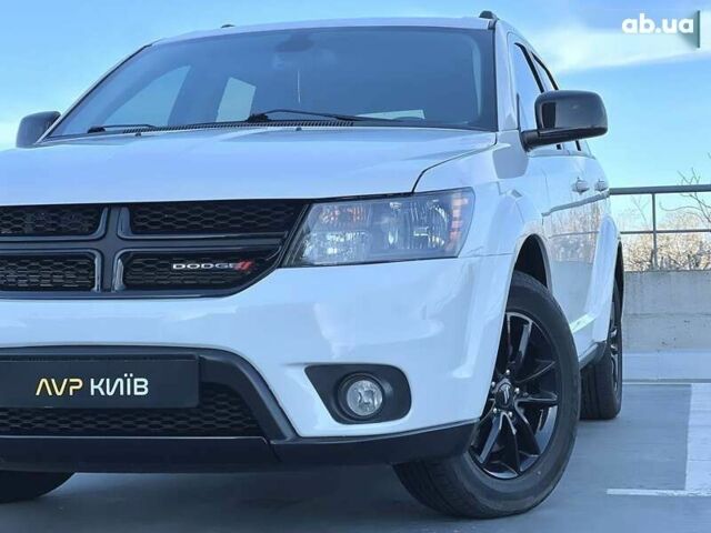 Додж Джорні, об'ємом двигуна 2.4 л та пробігом 111 тис. км за 13650 $, фото 14 на Automoto.ua