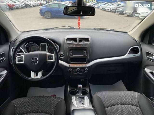 Додж Джорні, об'ємом двигуна 2.4 л та пробігом 111 тис. км за 13700 $, фото 17 на Automoto.ua