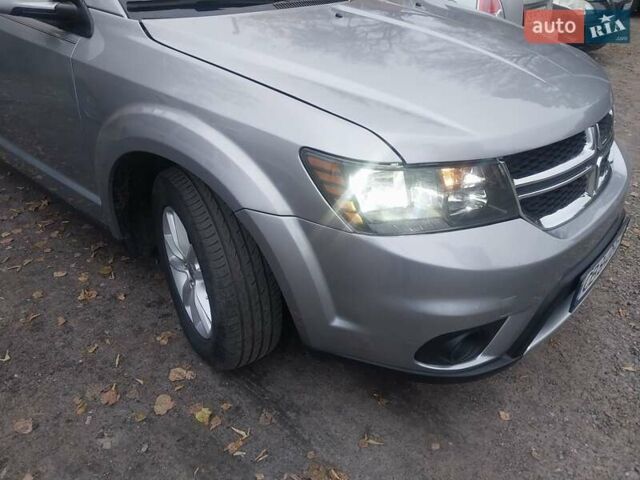 Додж Джорні, об'ємом двигуна 2.36 л та пробігом 79 тис. км за 13300 $, фото 7 на Automoto.ua