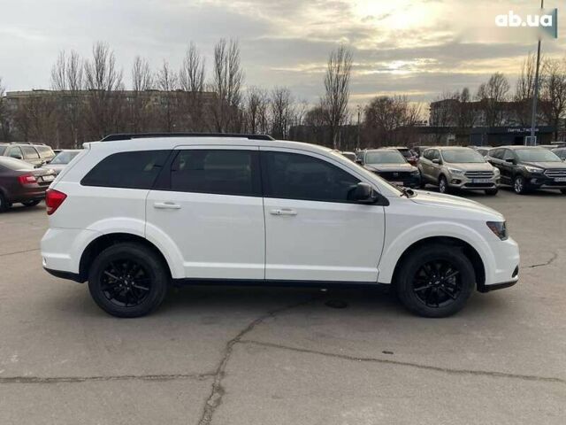 Додж Джорні, об'ємом двигуна 2.4 л та пробігом 111 тис. км за 13700 $, фото 5 на Automoto.ua