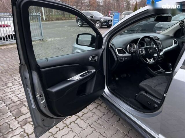 Додж Джорни, объемом двигателя 2.4 л и пробегом 126 тыс. км за 12290 $, фото 10 на Automoto.ua