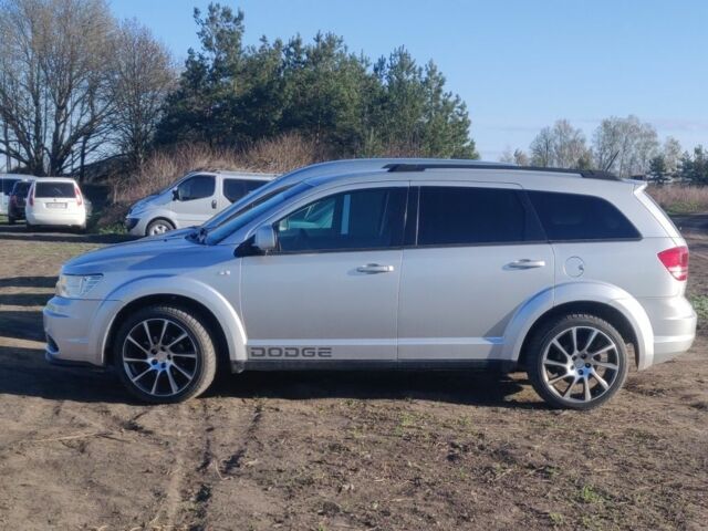 Сірий Додж Джорні, об'ємом двигуна 2 л та пробігом 220 тис. км за 7500 $, фото 3 на Automoto.ua