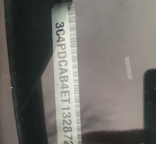 Серый Додж Джорни, объемом двигателя 2.4 л и пробегом 243 тыс. км за 8700 $, фото 7 на Automoto.ua