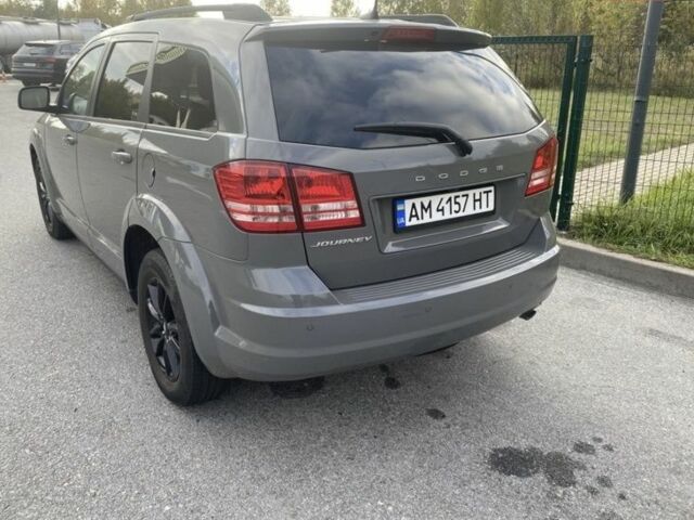 Сірий Додж Джорні, об'ємом двигуна 2.4 л та пробігом 39 тис. км за 352 $, фото 1 на Automoto.ua