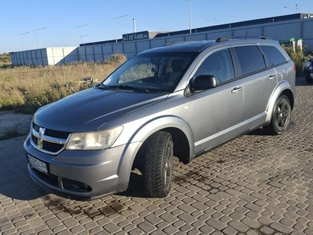 Серый Додж Джорни, объемом двигателя 2 л и пробегом 160 тыс. км за 5500 $, фото 1 на Automoto.ua