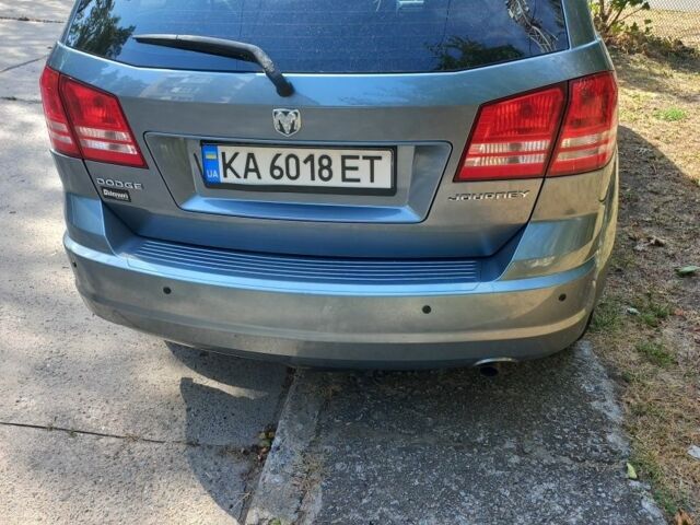 Серый Додж Джорни, объемом двигателя 2.4 л и пробегом 190 тыс. км за 8200 $, фото 7 на Automoto.ua