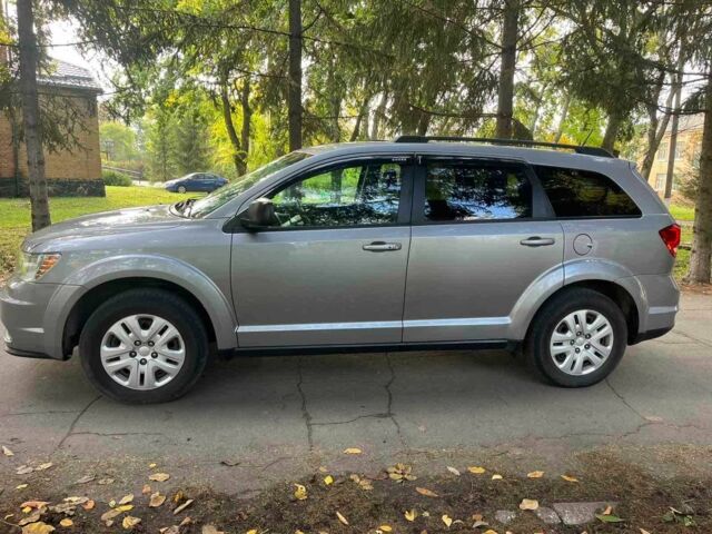 Сірий Додж Джорні, об'ємом двигуна 2.4 л та пробігом 188 тис. км за 11200 $, фото 1 на Automoto.ua