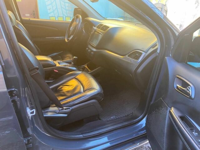 Сірий Додж Джорні, об'ємом двигуна 2.4 л та пробігом 119 тис. км за 13900 $, фото 19 на Automoto.ua