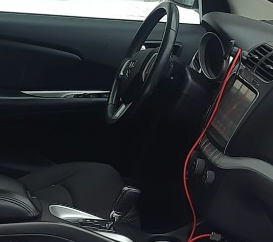 Серый Додж Джорни, объемом двигателя 3.6 л и пробегом 92 тыс. км за 15000 $, фото 1 на Automoto.ua