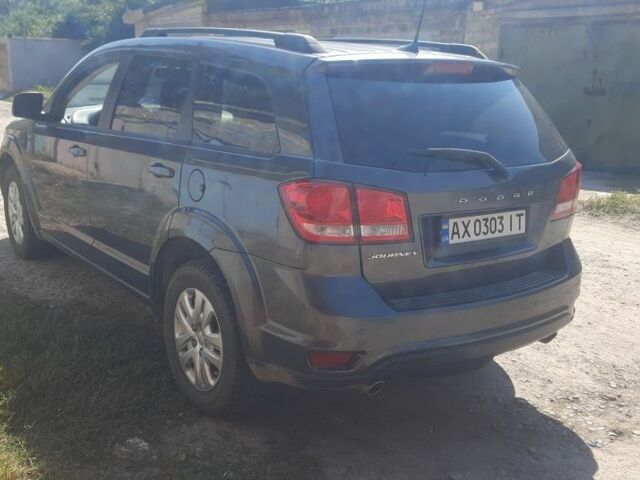 Серый Додж Джорни, объемом двигателя 3.6 л и пробегом 92 тыс. км за 15000 $, фото 7 на Automoto.ua