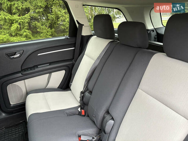 Серый Додж Джорни, объемом двигателя 2 л и пробегом 219 тыс. км за 8500 $, фото 54 на Automoto.ua