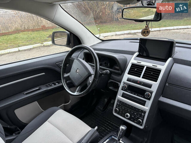 Серый Додж Джорни, объемом двигателя 2 л и пробегом 219 тыс. км за 8500 $, фото 66 на Automoto.ua