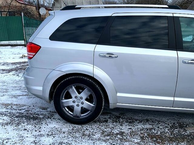 Сірий Додж Джорні, об'ємом двигуна 2 л та пробігом 200 тис. км за 8700 $, фото 3 на Automoto.ua