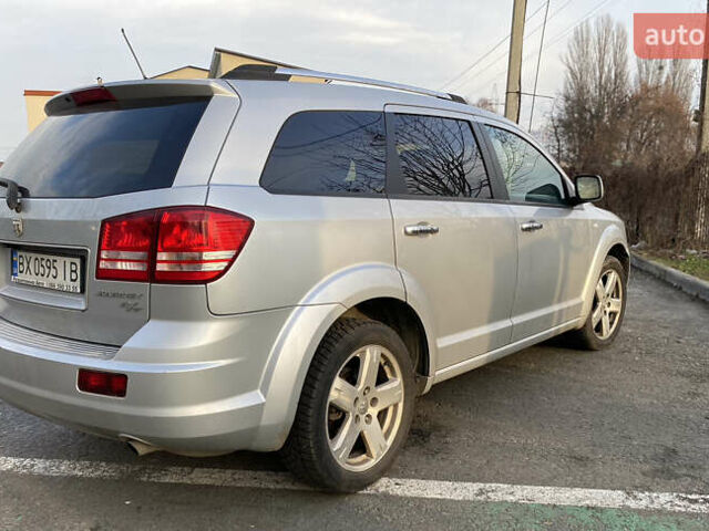 Серый Додж Джорни, объемом двигателя 2 л и пробегом 199 тыс. км за 8500 $, фото 5 на Automoto.ua